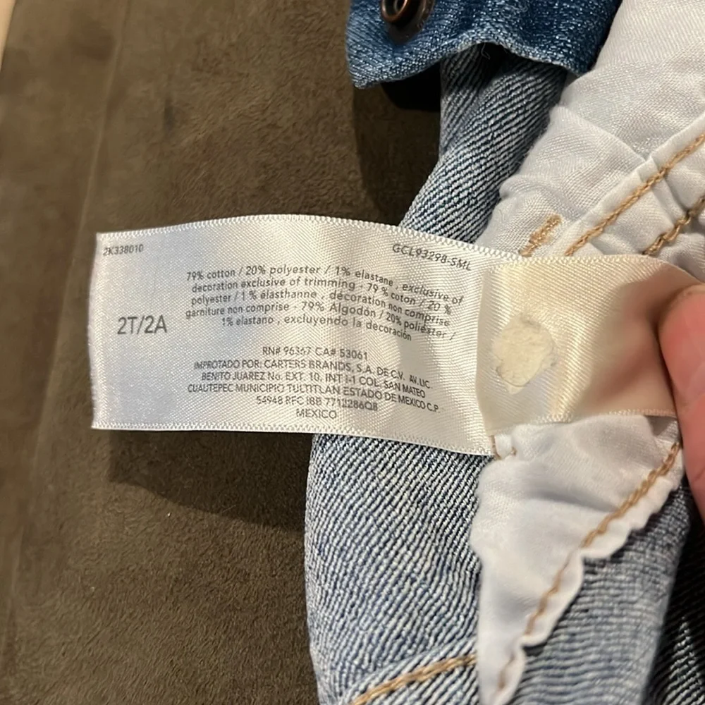 Oshkosh B’gosh 2T Denim Overalls